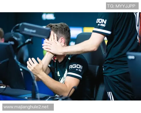 电竞比分深度对话杨娜探索她在CSGO世界中的成长与挑战之路 电竞比分深度对话杨娜探索她在CSGO世界中的成长与挑战之路